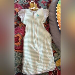 Love to Dream Medium Swaddle